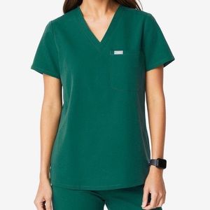 Figs Hunter Green Catarina Top